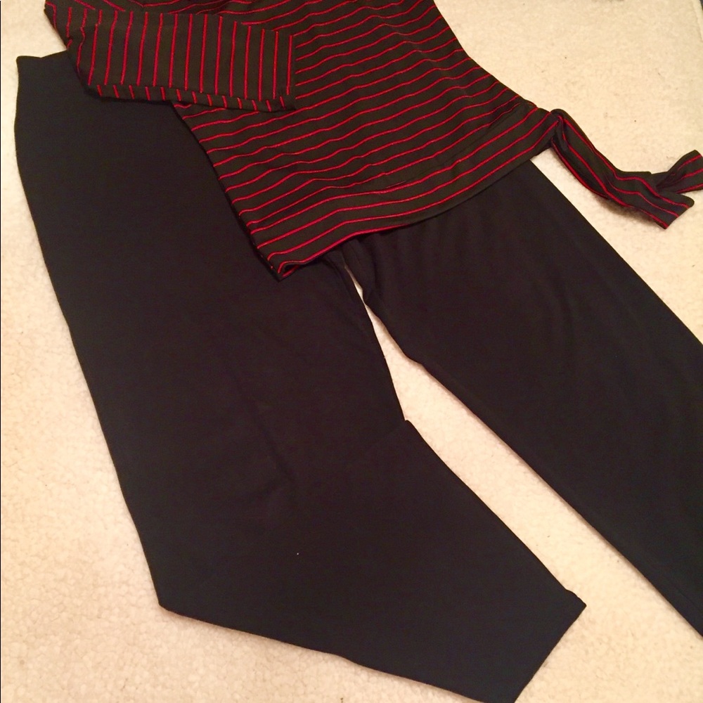 Black wide legs pants